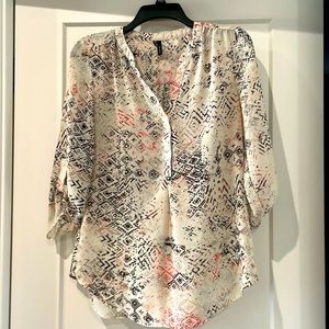 Maurice’s 3/4 sleeve blouse